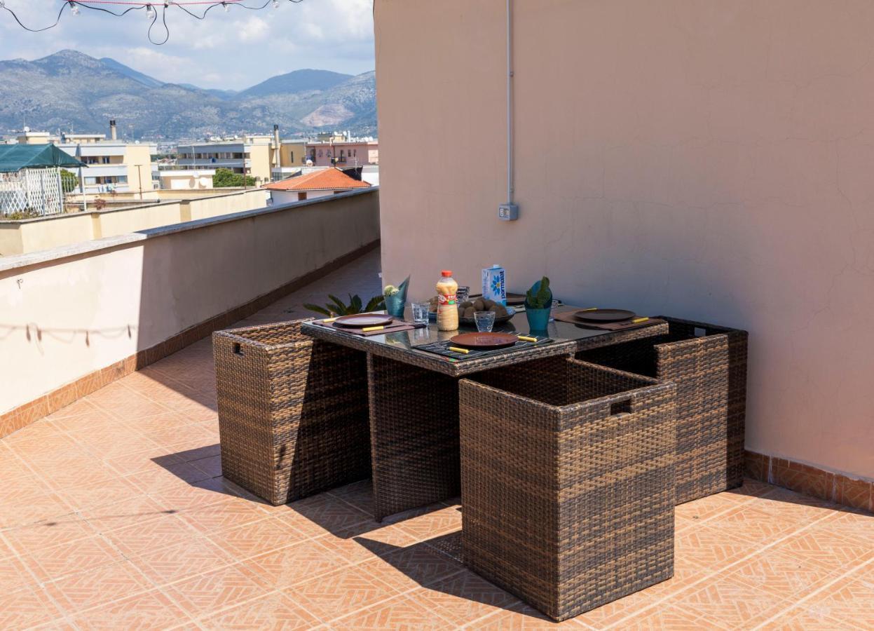 Incantevole Attico 1Minuto Dal Mare Wifi Netflix Terracina Dış mekan fotoğraf