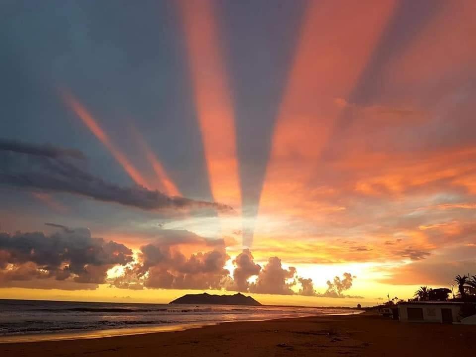 Incantevole Attico 1Minuto Dal Mare Wifi Netflix Terracina Dış mekan fotoğraf