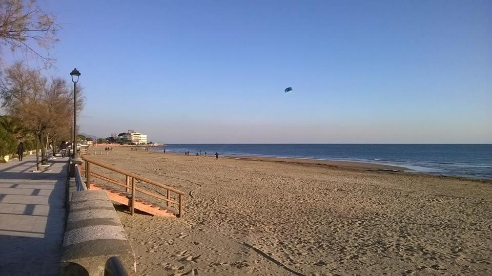 Incantevole Attico 1Minuto Dal Mare Wifi Netflix Terracina Dış mekan fotoğraf